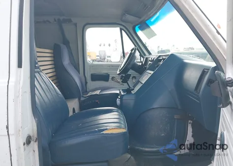 1994 GMC Vandura G2500 z USA, uszkodzony, nr VIN 1GTEG25H1RF522478